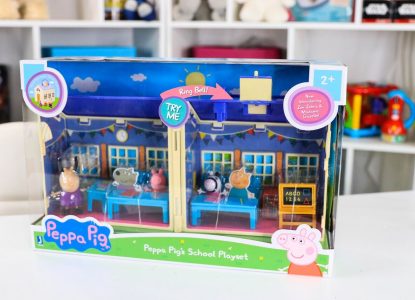 Peppa Pig Deluxe School House Playset Review